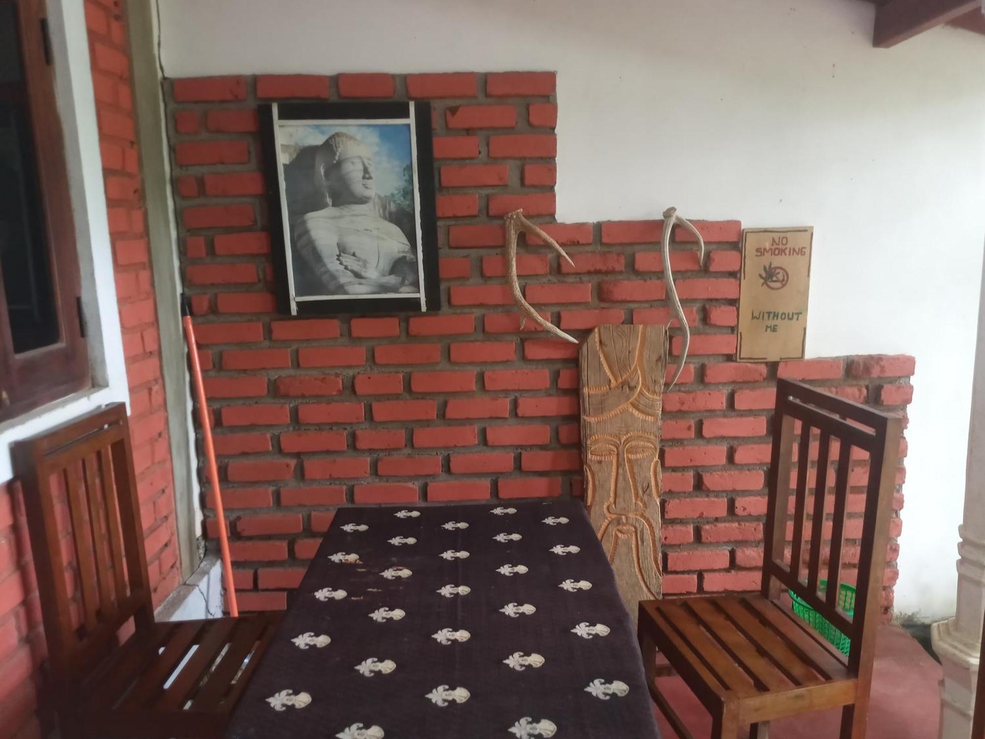 Angry Birds Homestay Habarana Phòng bức ảnh
