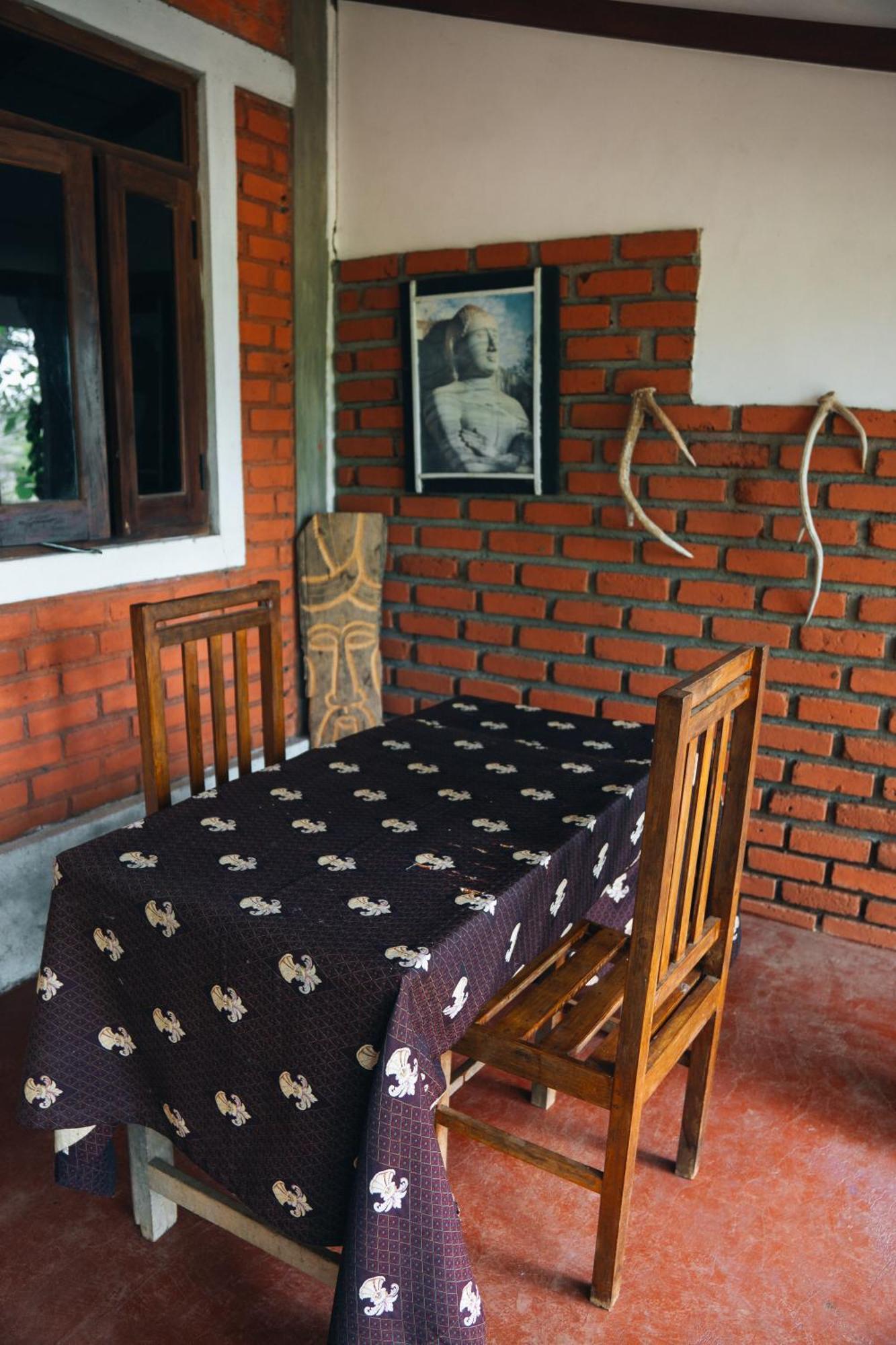Angry Birds Homestay Habarana Ngoại thất bức ảnh